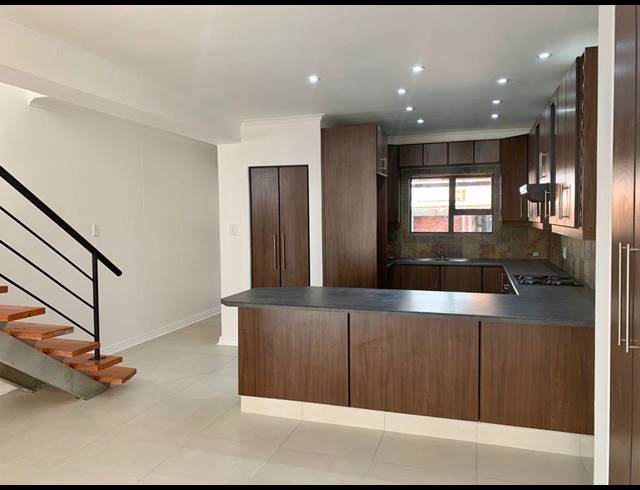 3 BEDROOM APARTMENT RENTED IN HUMEWOOD